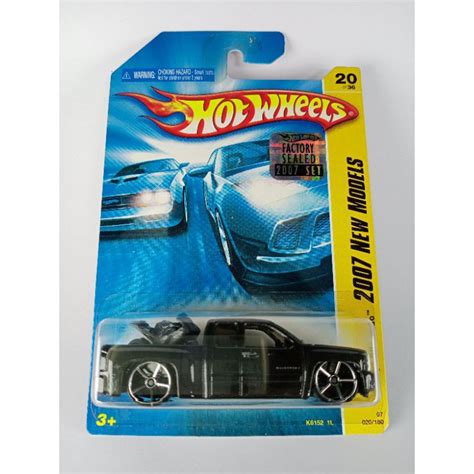 Hot Wheels Chevy Silverado Shopee Malaysia