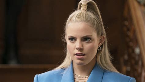 Reneé Rapp Departing Maxs Sex Lives of College Girls