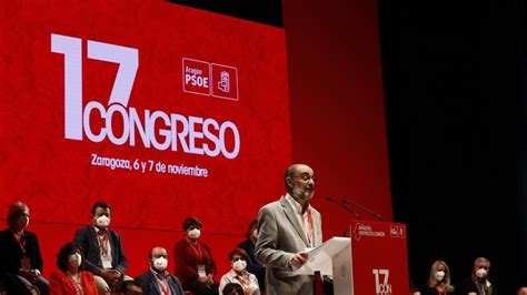 Lambán avisa a Azcón de que el PSOE Aragón quiere cargar las pilas