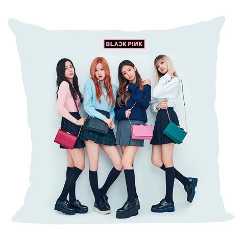 BLACKPINK | Polštář BLACKPINK "Foto BLΛƆKPIИK", světlý, 40x40 cm