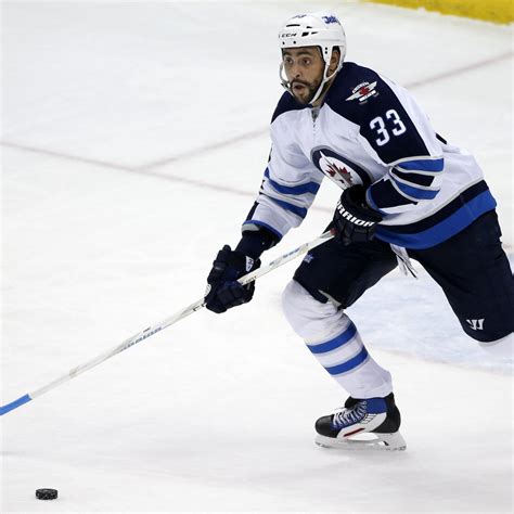 Dustin Byfuglien Injury Updates On Jets Stars Upper Body And Return