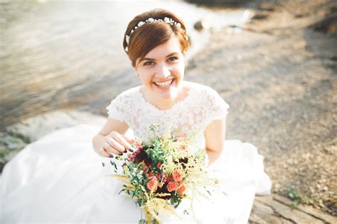 The 10 Most Gorgeous Wedding Hairstyles For Short Hair