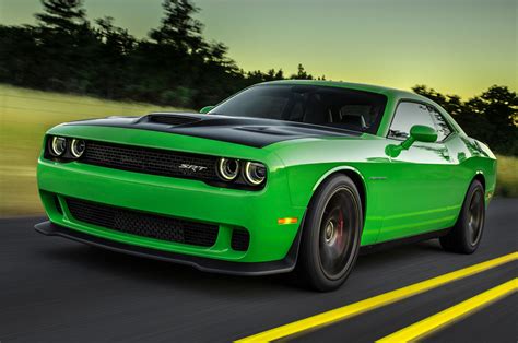 Dodge Challenger SRT Hellcat Review | Autocar
