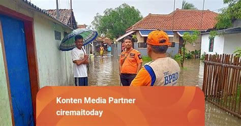 Banjir Rendam Ratusan Rumah Di Kelurahan Margadadi Indramayu