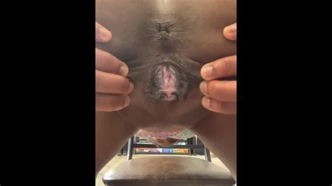 Ebony Babe Shows Creamy WAP While Clappin Dat Ass Pornhub