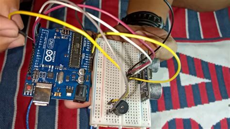 Tutorial Merakit Arduino Dengan Menggabungkan Sensor Jarak Buzzer Dan