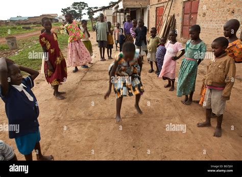 Marelle enfants afrique Banque de photographies et dimages à haute