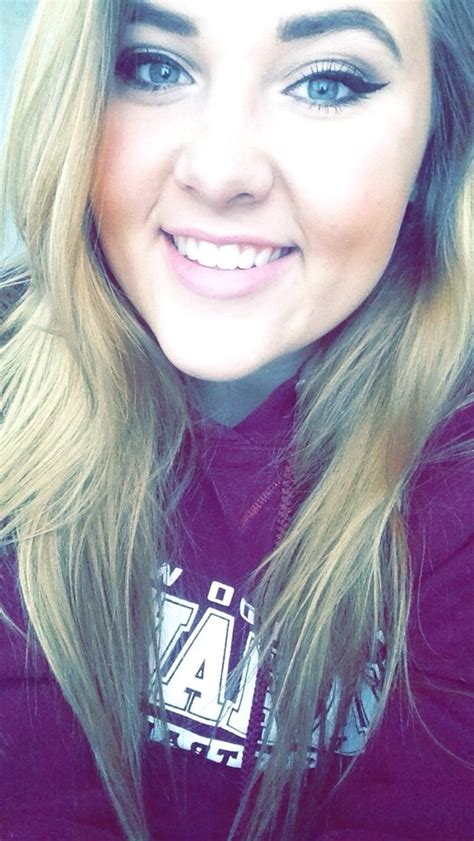 Naked Daphne B S Photo Beautylish