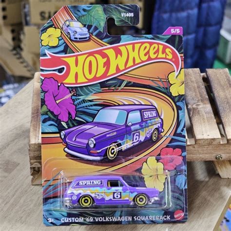 Hot Wheels Volkswagen Squareback Spring Exclusive Series Shopee Malaysia