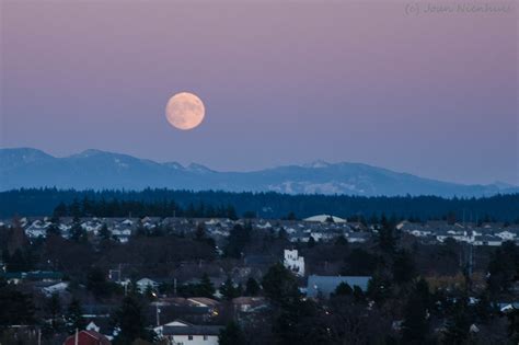 Pacific Northwest Photography: November Full Moon