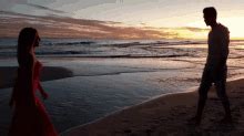 kissing   beach gifs tenor