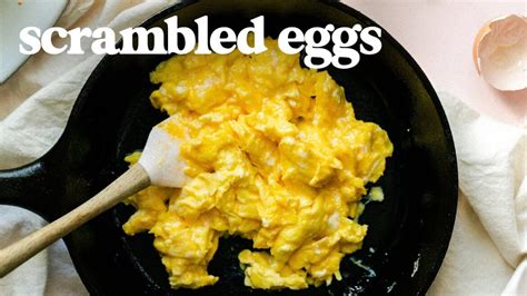 How To Make Scrambled Eggs - Simple & Easy To Do