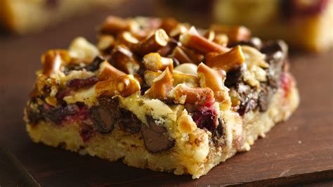 Cranberry Layer Bars Recipe