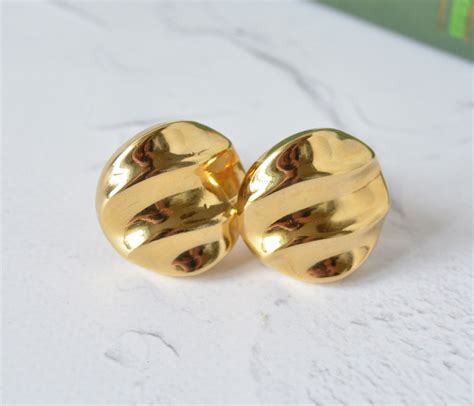 Vintage Clip On Earrings Gold Tone Earrings From S Etsy Sweden