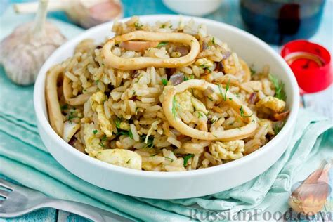 Рецепт: Рис с кальмарами и яйцом на RussianFood.com