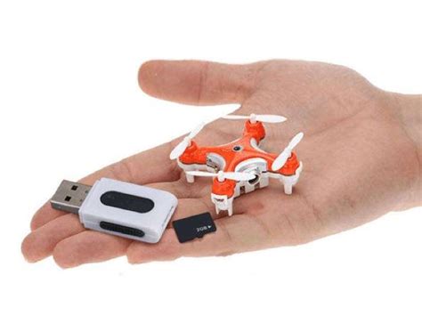 World's Smallest Camera Drone + 2GB Micro SD Card, Save 50% - Geeky Gadgets