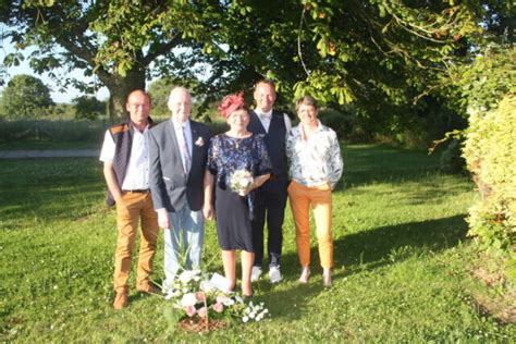 Cotentin Mari Depuis Ans Ce Couple Dagriculteurs F Te Ses Noces