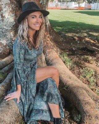 Laura Surrich Nude Porn Pictures Xxx Photos Sex Images Pictoa