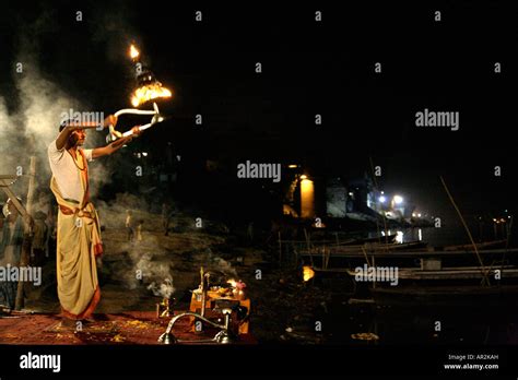 Ganga aarti assi ghat hi-res stock photography and images - Alamy