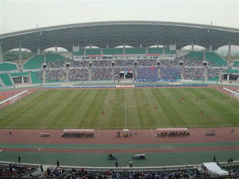 GUANGZHOU - Guangzhou University Town Stadium(39,346) | SkyscraperCity ...