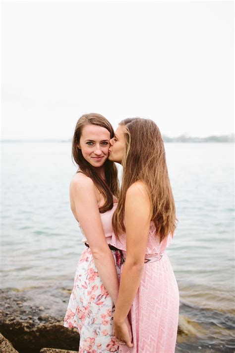 Lesbian Engagement Cute Lesbian Couples Lesbian Love Lesbian Wedding Photography Couple