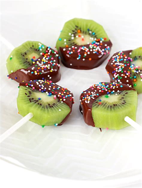 Chocolate Covered Fruit: Easy Dessert Ideas - Food Kids Love