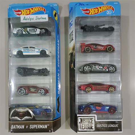 Hotwheels Hot Wheels Contains Packs Batman V Superman Dodge Charger R T Batmobile Ultra