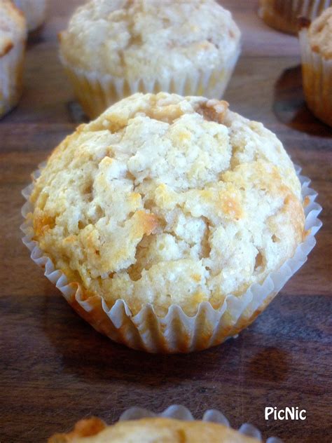 Picnic Feijoa Muffins