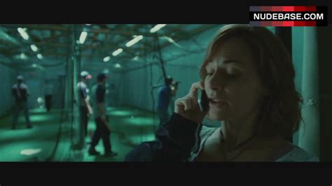 Kristen Stewart Hot Scene Twilight 0 24 NudeBase