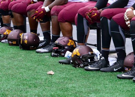 Some Gopher football players remain undecided about 2020 return – The ...