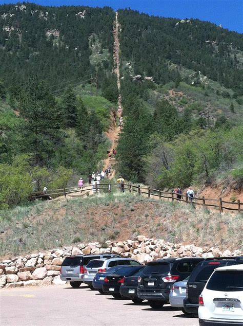 The Manitou Incline - 2000ft elevation gain in less than a mile. : pics