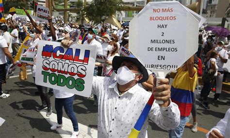 Cali Marcha En Silencio Para Pedir El Fin De Los Bloqueos Y La