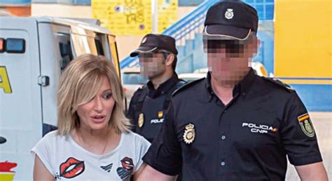 La Foto De Susanna Griso Detenida Un Burdo Montaje Que Ha Provocado