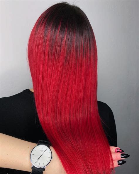 Pin di Татьяна Сулим su Темно-красные волосы | Capelli, Capelli rossi