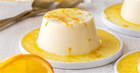 Panna Cotta De Vainilla Con Jarabe De Naranja