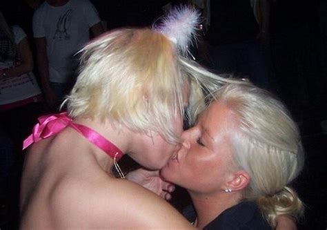 The Amazing Strip Show Df D Porn Pic