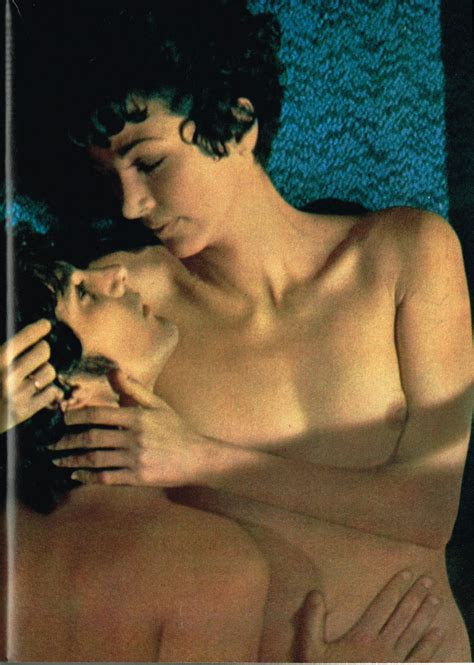 Una Storia D Amore Nude Pics Page 1