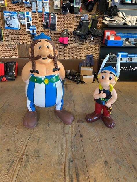 Statue Paire Asterix Obelix Kaufen Auf Ricardo