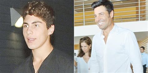 El Hijo De Chayanne También Es Guapo