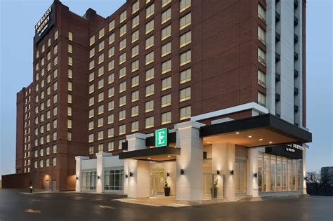 Hotels in Toronto, ON - Find Hotels - Hilton