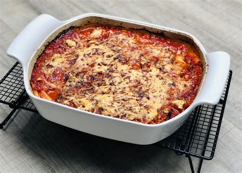 Schinken K Se Makkaroni R Llchen Mit Schneller Tomatenso E Aus Dem