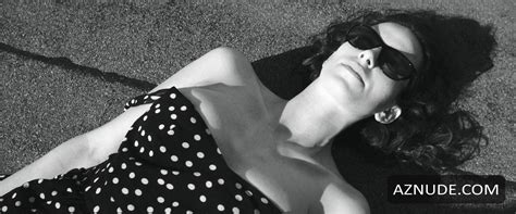 FIGAROS WOLVES NUDE SCENES AZNude