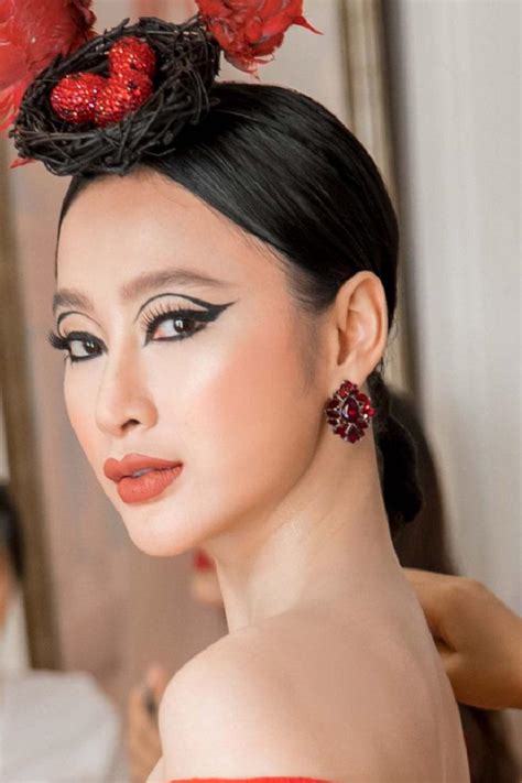 Cho D Xu H Ng Hot L Th Nh Ng Kh Ng Ph I Ai K Mi D I C Ng P