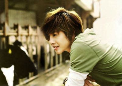 Kim Hyun Joong- Yoon Ji Hoo - Boys Before Flowers Photo (26157881) - Fanpop