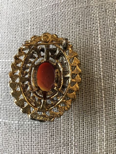 Vintage Gerrys Raised Gold Tone Rope Cameo Brooch Stunning Ebay