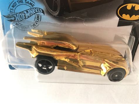 Batimovil Cromado Dorado Batman Hot Wheels Gln D C Mercado Libre