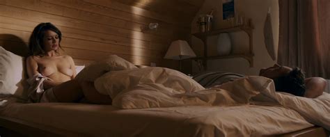 Nude Video Celebs Kierston Wareing Nude Bonded By Blood