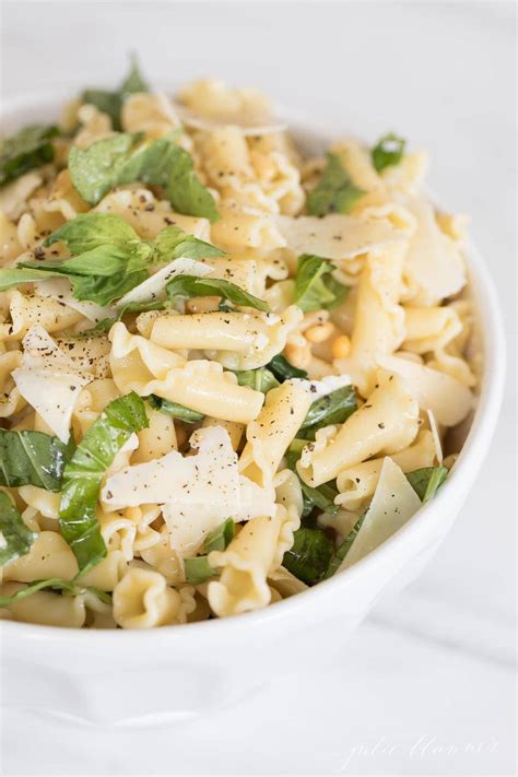 Basil Lemon Pasta Salad