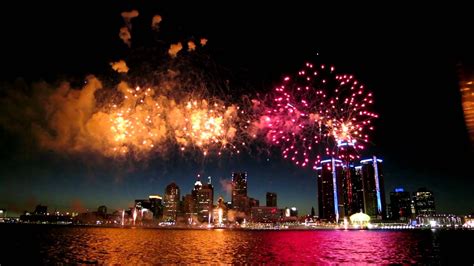 Detroit Windsor International Freedom Fireworks 2012 Full Length Hq