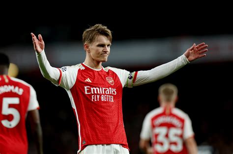 Odegaard Coloca Al Arsenal En La Cima De La Premier F Tbol Europa